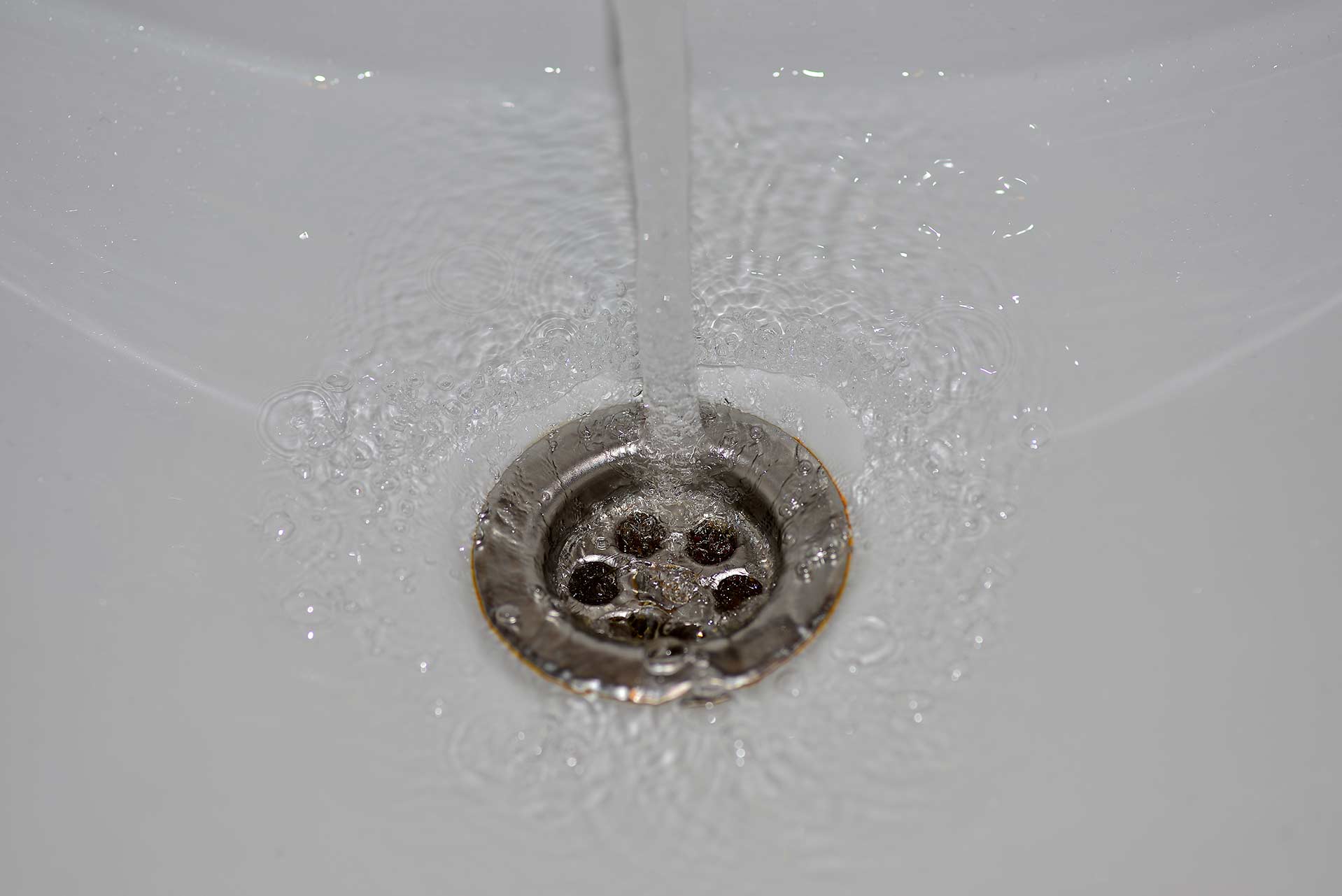 A2B Drains provides services to unblock blocked sinks and drains for properties in Dudley.